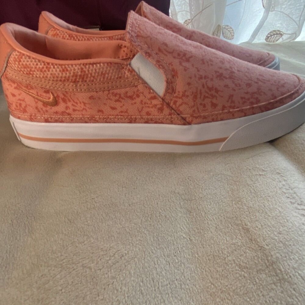 Nike CZ1752-8 Pink White Floral Slip On Men's Low Top Sneakers 2021